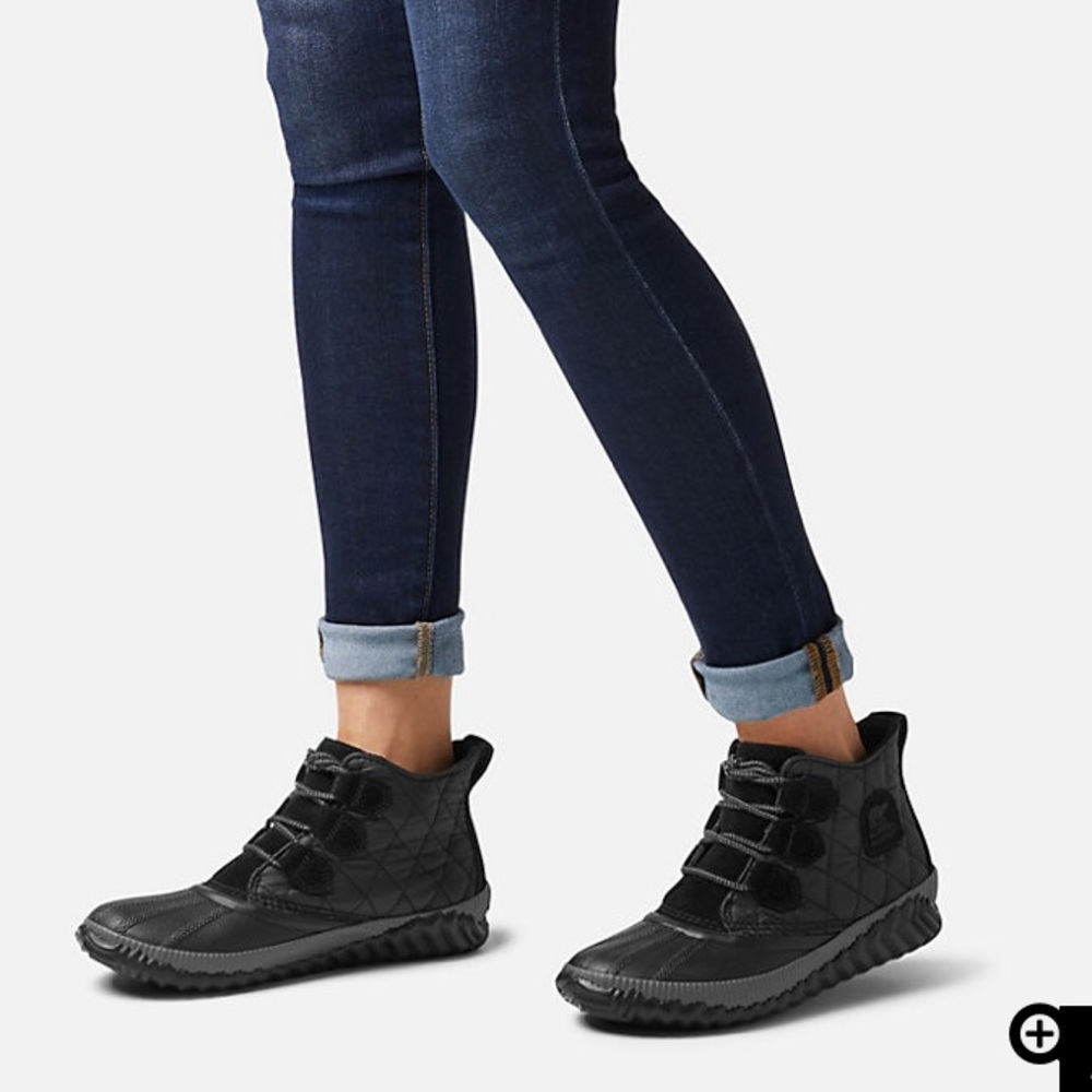 Sorel Out N About Plus booties brand new